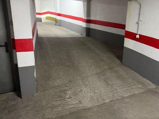 Garaje en venta en Carlos Haya en Málaga