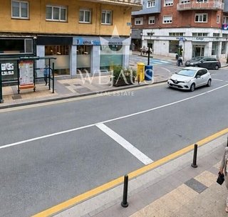 Local comercial en venta en Inmobiliaria - Barreda en Torrelavega
