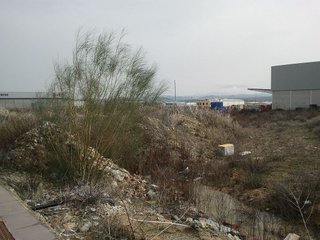 Terreno en venta en Renfe - Bulevar 1º y 2º Fase en Jaén
