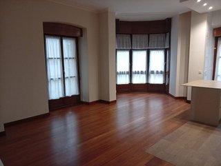Piso en alquiler en Centro en Gijón