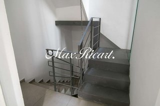 Local comercial en alquiler en La Sagrada Família en Barcelona