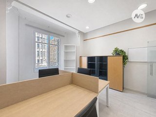 Oficina en alquiler en El Gòtic en Barcelona
