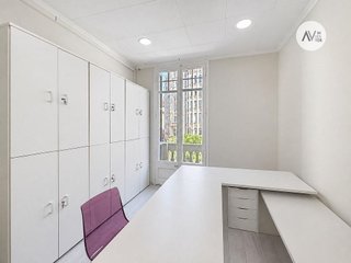Oficina en alquiler en El Gòtic en Barcelona