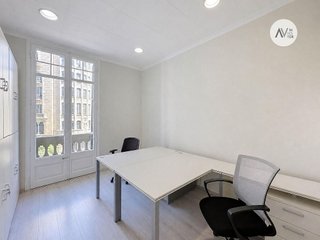 Oficina en alquiler en El Gòtic en Barcelona