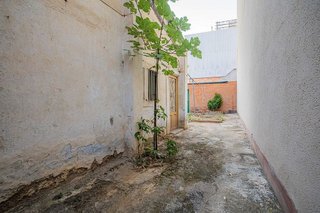 Terreno en venta en Bufalà en Badalona