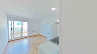 Piso en venta en Valdeacederas en Madrid