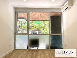 Oficina en alquiler en Les Corts en Barcelona