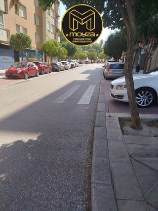 Local comercial en venta en Renfe - Bulevar 1º y 2º Fase en Jaén