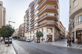 Oficina en alquiler en San Matías - Realejo en Granada