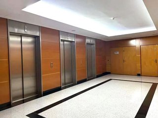 Local comercial en alquiler en Bufalà en Badalona