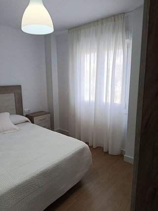 Piso en alquiler en Parque Mediterráneo - Santa Paula en Málaga