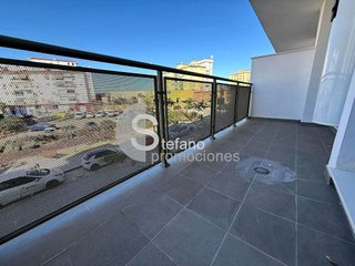 Piso en venta en Parque Ayala - Jardín de la Abadía - Huelín en Málaga