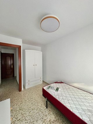 Piso en alquiler en Huerta Rosales - Valdepasillas en Badajoz