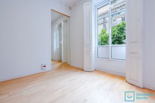 Oficina en alquiler en La Dreta de l'Eixample en Barcelona