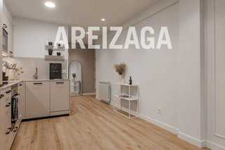Piso en venta en Amara - Berri en San Sebastián-Donostia