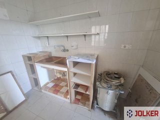 Local comercial en venta en Zona Piscinas en Burriana