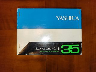 Caja Yashica Lynx-14 35mm