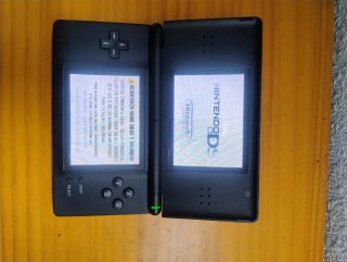 Nintendo DS Lite Negra + juego brain training