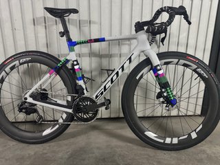 Scott Addict gravel RC (M)