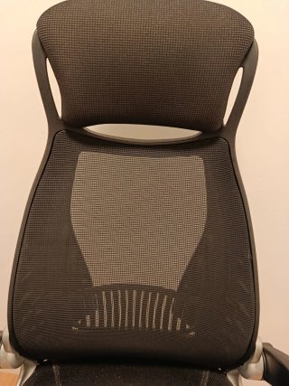 Silla de oficina ergonómica negra