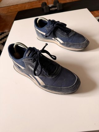 Zapatillas Reebok clásicas azul marino talla 44
