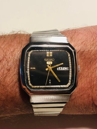 Reloj Seiko 5 TV Screen Negro 1982