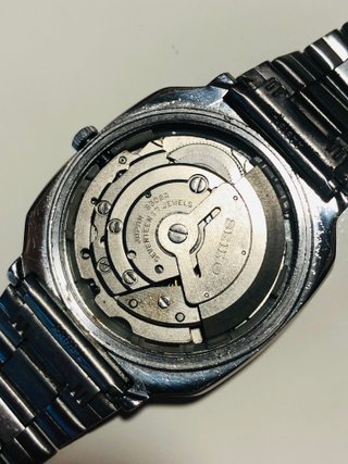Reloj Seiko 5 TV Screen Negro 1982