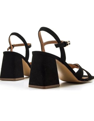 Sandalias de Fiesta Mustang Negras