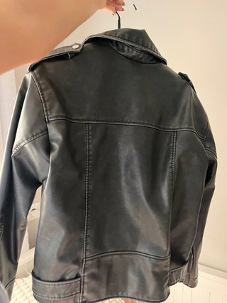 Chaqueta de cuero negra Stradivarius