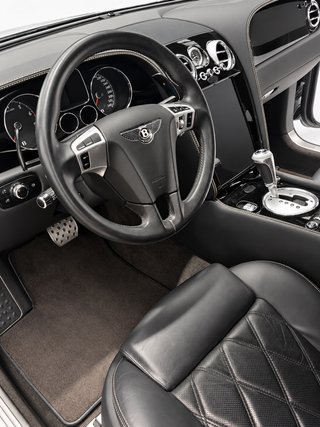 Bentley Continental GTSpeed · W12-610cv · 77.781km