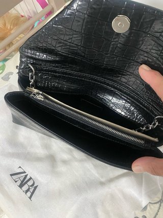 Cartera de mano Zara negra