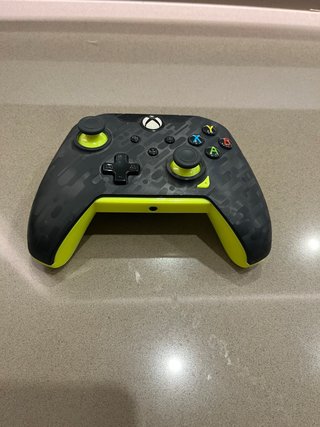 Mando Xbox Negro y Verde