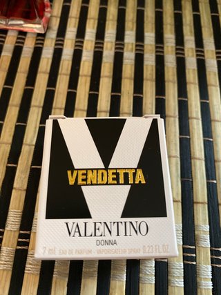 Valentino Vendetta Donna Eau de Parfum 7ml