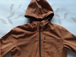 Chaqueta Softshell Regatta Marrón Talla M