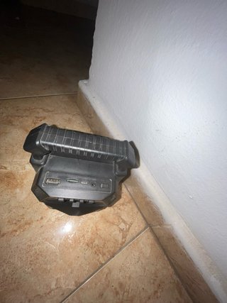 Altavoz con luces Innova
