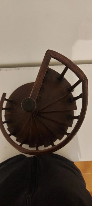 Maqueta Escalera Caracol Madera