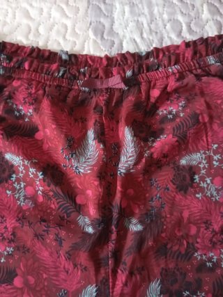 Pantalón corto estampado floral