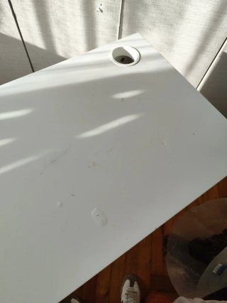 Escritorio IKEA Blanco 73x50 No se envía , en pers