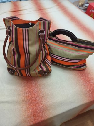 Lote 2 bolsos rayas sin usar
