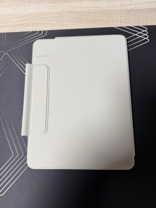 Funda Spigen Air Skin Pro iPad Pro 11”
