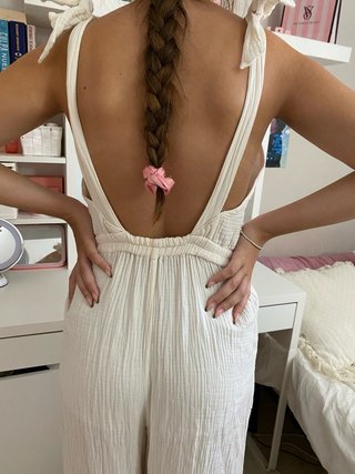 Mono Largo Zara Blanco Talla M en color crema.