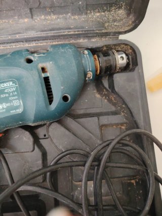 Taladro Black & Decker KR650