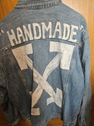 Cazadora Vaquera pintada a mano