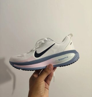 T38 Zapatillas Nike Vomero 18