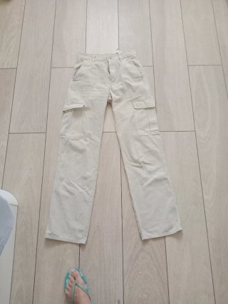 Pantalones Cargo Beige