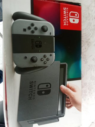 Nintendo Switch nueva nunca utilizada.