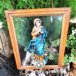 VIRGEN IMACULADA SOBRE CUADRO DE CRISTAL -