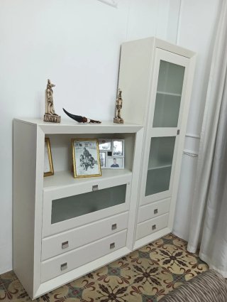 Mueble de comedor blanco