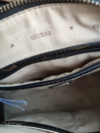 Bolso Guess Monograma Marrón Bandolera