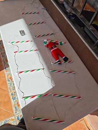 Luz LED Escalera Navideña con Papá Noel